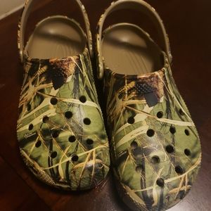 Brand new crocs